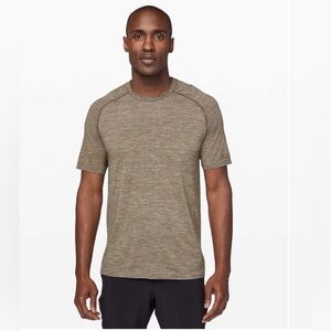 Lululemon Metal Vent Tech Short Sleeve – Men’s Medium